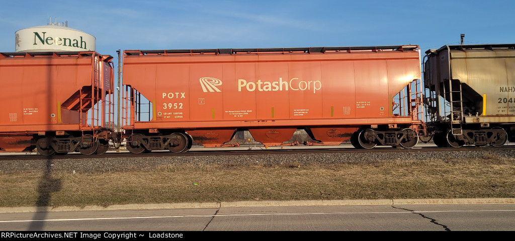 POTX 3952